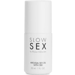 BIJOUX - SLOW SEX SEXUELLES MASSAGEÖL MIT CBD 30 ML – Produktansicht 2