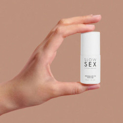 BIJOUX - SLOW SEX SEXUELLES MASSAGEÖL MIT CBD 30 ML – Produktansicht 3