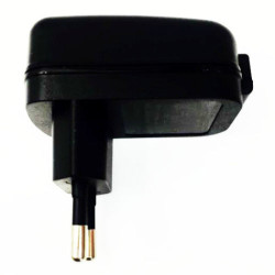 DREAMLOVE - EUROPISCHES USB-LADEGERT – Produktansicht 3