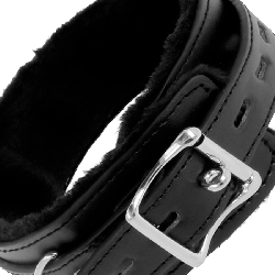 DARKNESS - BEQUEME HALSKETTE MIT LEDERKETTE – Produktansicht 4