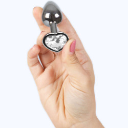 SECRETPLAY - BUTT PLUG AUS METALL, KLARES KRISTALLHERZ, KLEINE GRÖSSE 7 CM – Produktansicht 3