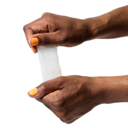 ROMP - MOSH TRANSPARENTER MÄNNERMASTURBATOR MIT 6 CM WENDBARER HÜLLE – Produktansicht 2