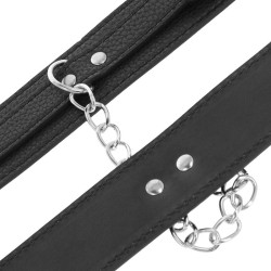 DARKNESS - HANDSCHELLEN AUS SCHWARZEM STRUKTURIERTEM LEDER – Produktansicht 3
