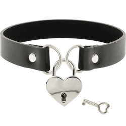COQUETTE CHIC DESIRE - VEGANE LEDER-HALSKETTE MIT HERZ-ACCESSOIRE MIT SCHLÜSSEL – Produktansicht 3