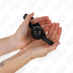 KINK - SIMPLICITY SCHWARZER ATMUNGSAKTIVER BALL 4,5 CM GAG 62 x 1,5 CM – Produktansicht 2