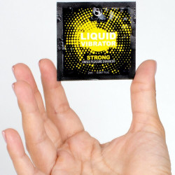 SECRETPLAY - EINZELDOSIS-VIBRATORFLÜSSIGKEIT STARK 2 ML – Produktansicht 3