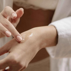 BIJOUX - INDISCRETS ORGASMISCHES SERUM FÜR DIE KLITORIS – Produktansicht 5