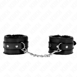 KINK - PREMIUM PELZGEFÜTTERTE HANDGELENKFESSELN SCHWARZ MIT SCHWARZEM GÜRTEL VERSTELLBAR 17-29 CM X 6 CM – Produktansicht 2