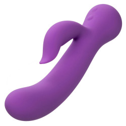 CALEXOTICS - FIRST TIME VIBRATOR PLEASER WIEDERAUFLADBAR LILA – Produktansicht 4