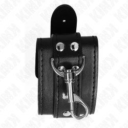 KINK - ABSCHLIEßBARE DUNGEON HANDGELENKSFESSELN SCHWARZ VERSTELLBAR 21-28 CM X 5,5 CM – Produktansicht 3
