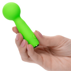 CALEXOTICS - NEON VIBES THE BUBBLY VIBE MINI-MASSAGER 10 VIBRATIONEN GRÜN – Produktansicht 5