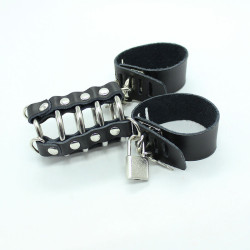 OHMAMA FETISH - PENISKFIG MIT METALLRINGEN UND LEDERRIEMEN – Produktansicht 3