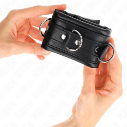 KINK - SCHWERE HANDGELENKSFESSELN MIT SCHWARZEM PELZFUTTER, VERSTELLBAR 20-30 CM X 6 CM – Produktansicht 4