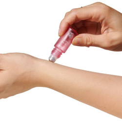 EYE OF LOVE - BLOOM DAY TO NIGHT PHEROMONE ROLL-ON PARFÜM SET 2 X 5 ML – Produktansicht 3