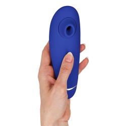 WOMANIZER - PREMIUM 2 KLITORALSTIMULATOR BLAUBEERE – Produktansicht 4