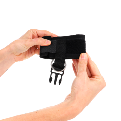 KINK - NEOPREN HANDGELENKFESSELN MIT KLETTVERSCHLUSS SCHWARZ VERSTELLBAR 22-34 CM – Produktansicht 4
