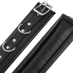 DARKNESS - GEPOLSTERTE BDSM-HANDSCHELLEN – Produktansicht 4